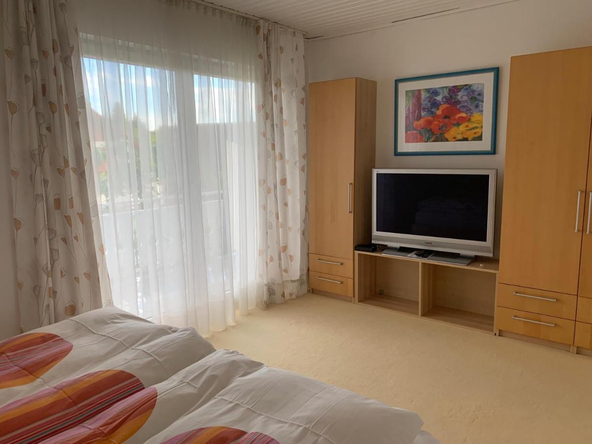 Schoene Zimmer Im Zentrum Leben Ofemburgo Exterior foto